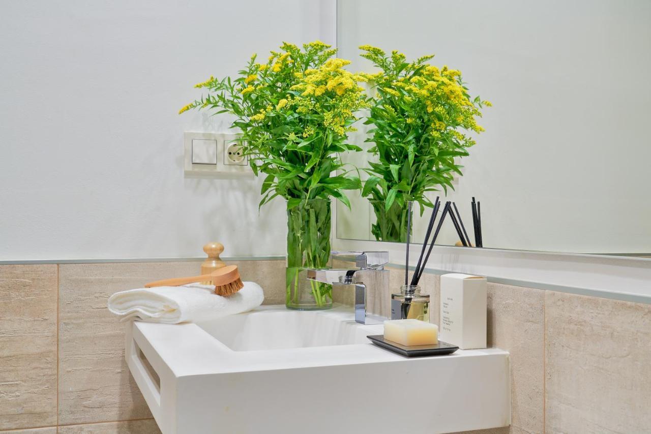 Iloftmalaga Plaza Del Teatro II & III Apartment Ngoại thất bức ảnh